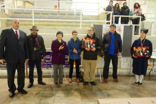 林楠總領事為選手頒獎。