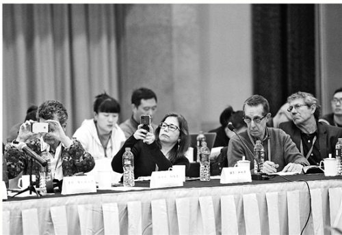 昨日國際學(xué)術(shù)研討會(huì)現(xiàn)場(chǎng)。