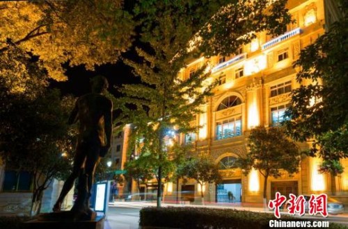 青田縣城夜景?！∪~禮標(biāo) 攝