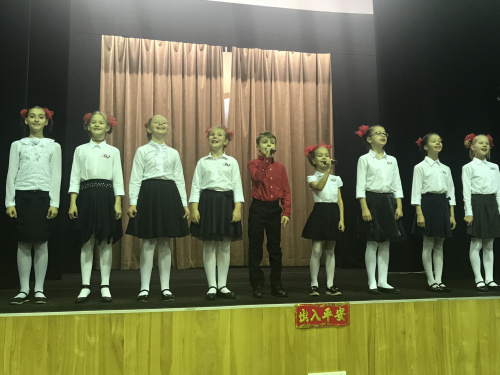 中國歌曲合唱。