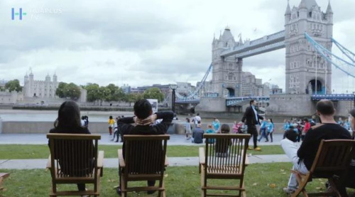 倫敦塔橋下的美食節(jié)現(xiàn)場(chǎng) （《歐洲時(shí)報(bào)》英國(guó)版微信公號(hào)“英倫圈”）