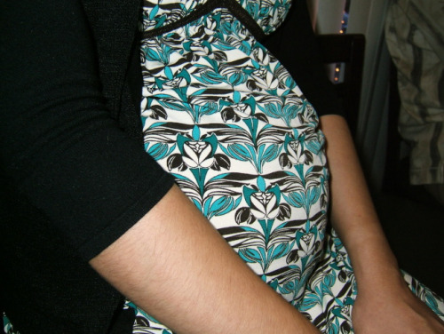 國際關(guān)注的飛機(jī)產(chǎn)子事件讓孕婦來美生子議題再度被輿論搬上抬面。(美國《世界日?qǐng)?bào)》檔案照)