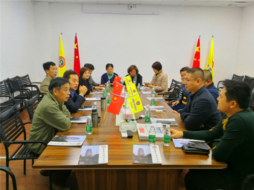 常州市僑辦一行與東莞市常州商會座談交流。