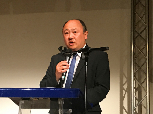 6月18日，法國本土誕生首位華裔國會議員陳文雄。（《歐洲時報》/張新 攝）