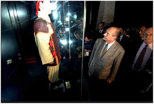 圖為2006年希拉克在總統(tǒng)任上訪(fǎng)問(wèn)西安。