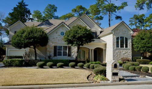 華裔夫婦Bao Lam、Jenny梁在家中遭行刑式槍殺。（美國《世界日報》/記者陳開 攝影）