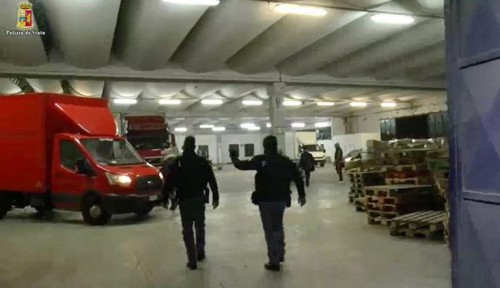 意大利警方打擊華人犯罪團伙