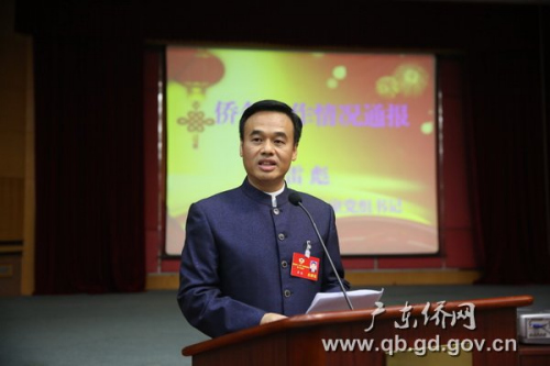 省僑辦黨組書記雷彪做僑務(wù)工作通報