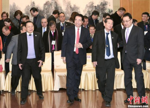 2月7日，中國(guó)國(guó)務(wù)院僑務(wù)辦公室黨組書記、副主任許又聲在北京會(huì)見菲律賓菲華商聯(lián)總會(huì)訪華團(tuán)。<a target='_blank' >中新社</a>記者 張勤 攝