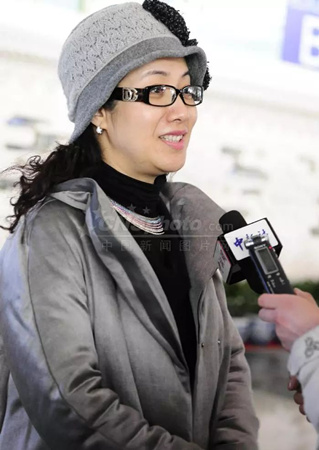 資料圖。馬曉晨，女高音歌唱家，國(guó)家一級(jí)演員。第6屆全國(guó)軍旅歌曲音樂(lè)電視大賽金獎(jiǎng)獲得者，代表作《啊，白衣天使》等。