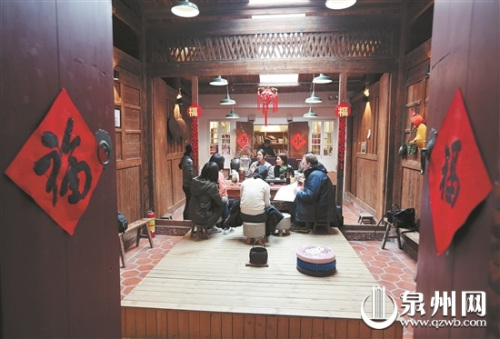 古城民宿很有泉州味道。