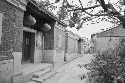 融經(jīng)商、居住為一體的土坑古街