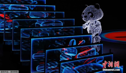 當(dāng)?shù)貢r(shí)間2月25日，2018平昌冬奧會(huì)舉行閉幕式，“北京八分鐘”華美登場(chǎng)，美麗畫面震憾全場(chǎng)。