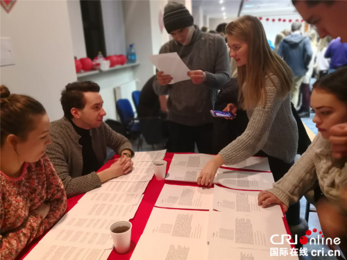 問運勢，問狗年愛情、財運、健康等情況