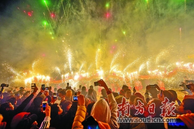 國家非物質文化遺產豐順埔寨燒火龍。