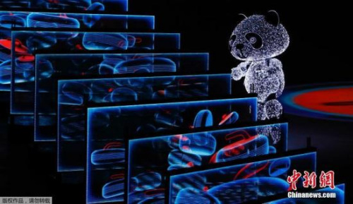 資料圖：當地時間2月25日，2018平昌冬奧會舉行閉幕式，“北京八分鐘”華美登場，美麗畫面震憾全場。