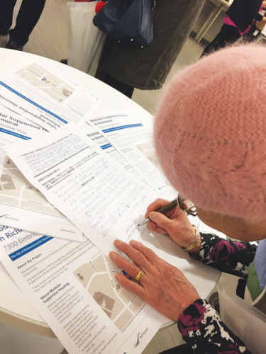 有長(zhǎng)者以長(zhǎng)篇幅發(fā)表意見。