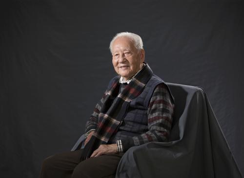 　黃旭華院士。