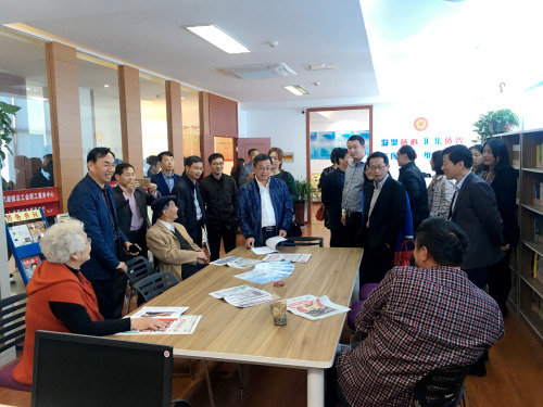 參觀“僑之家”——錫山區(qū)鵝湖鎮(zhèn)人民路社區(qū)