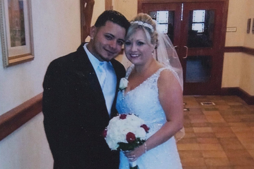 安妮和弗蘭科。(美國中文網(wǎng)援引當(dāng)?shù)孛襟w)