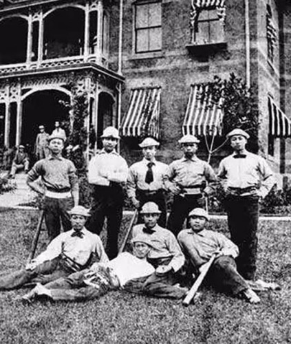 留美幼童在被召回國途中在舊金山與當(dāng)?shù)匕羟蜿?duì)打了一場友誼賽并獲勝。