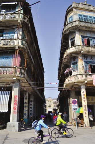 赤坎騎樓街景 黎存根 攝