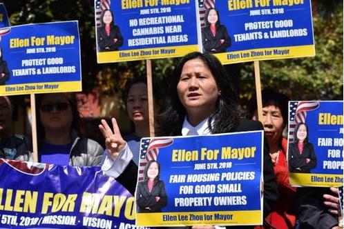 李愛晨呼吁支持者，第一選擇投票給她，第二選擇是葛林博格、第三選擇是阿里奧圖。(美國《世界日報(bào)》/李秀蘭 攝)