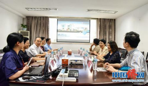 隋軍一行調(diào)研寧波京瓊機(jī)械制造有限公司?！『问Y勇 攝