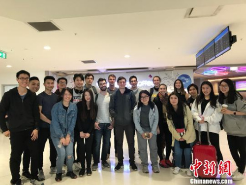 新南威爾士大學(xué)孔子學(xué)院組織學(xué)生暑期訪華活動。　陶社蘭 攝