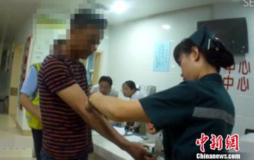 資料圖：酒駕司機接受酒精檢測。警方提供