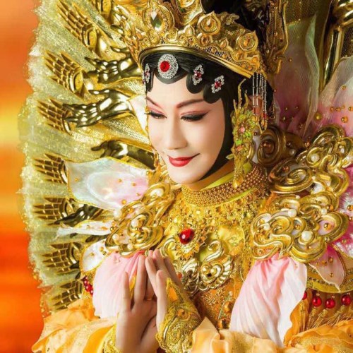 吳汝俊扮演的愛心觀音 受訪者供圖 吳汝俊扮演的愛心觀音 受訪者供圖