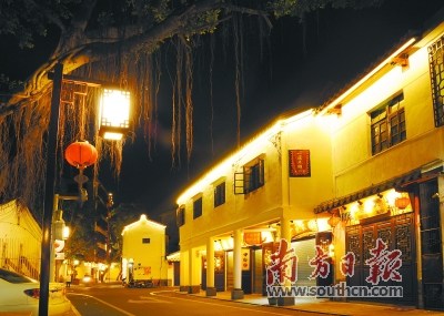 經(jīng)過改造升級后的中山路“潮”味十足。陳楓建 攝