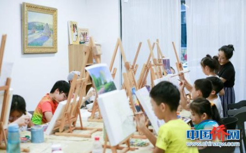 山葉筑夢藝術(shù)空間舉辦藝術(shù)公開課?！⊥跞彰鳌z