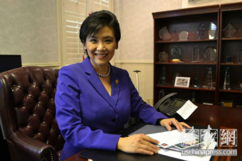 趙美心認(rèn)為特朗普的行為不過是增加仇恨、吸引選票。(美國《僑報(bào)》/高睿 攝)