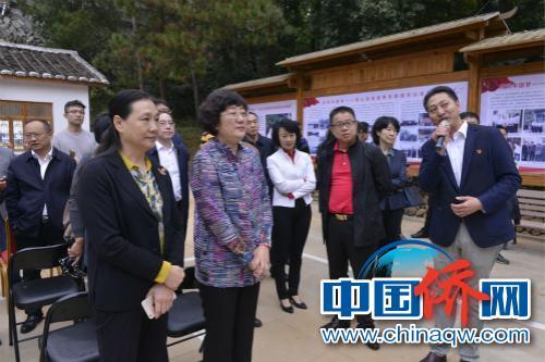 呂彩霞副主席一行在廖俊波先進(jìn)事跡教學(xué)點(diǎn)考察學(xué)習(xí)。（致公黨供圖）
