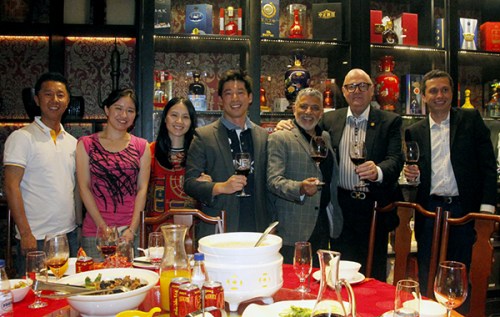 巴西政要和來賓在慶祝會上。