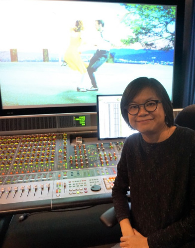 資料圖，女性華裔音效剪輯師李愛(ài)玲憑借《登月第一人》入圍奧斯卡最佳音效剪輯和混音兩項(xiàng)獎(jiǎng)(美國(guó)《世界日?qǐng)?bào)》)