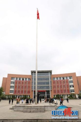 圖為南寧東盟中學(xué)校區(qū) 林浩 攝