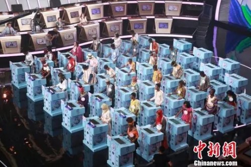 資料圖：“漢語橋”比賽現(xiàn)場(chǎng)。（圖片來源：中國(guó)新聞網(wǎng)）