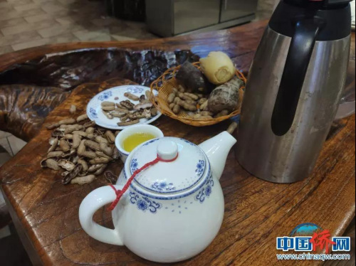 老爸茶。吳侃 攝