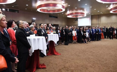 活動(dòng)現(xiàn)場(chǎng)。（圖片來源：歐洲華信報(bào)）