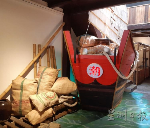 華人先輩當年搭乘“紅頭船”，來到南洋落地生根。(馬來西亞《星洲日報》/陳文強 攝)
