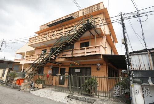 隨著工廠撤離，許多原本充作外勞宿舍的屋子已經(jīng)空置。