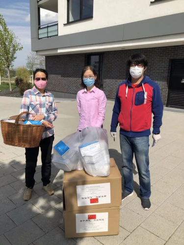 斯圖加特漢語學(xué)校的老師積極參與。受訪者供圖