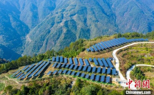 景寧畬族自治縣光伏小康工程航拍。國網(wǎng)景寧縣供電公司提供