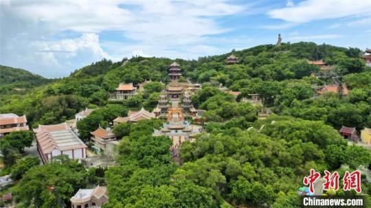 湄洲祖廟綠意蔥蘢?！×执菏?攝