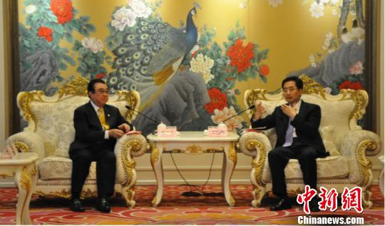 圖為張曉欽在介紹情況 林浩 攝