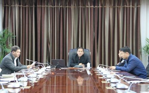 中國僑網(wǎng)白城市2017年僑務(wù)法律法規(guī)宣傳進(jìn)機(jī)關(guān)活動(dòng)。