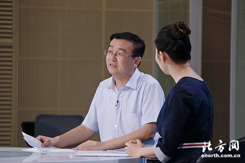 中國僑網(wǎng)天津市僑辦副主任房靖彪做客《新聞會客廳》