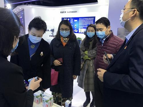 中國僑網(wǎng)圖片來源:內(nèi)蒙古僑聯(lián)網(wǎng)站